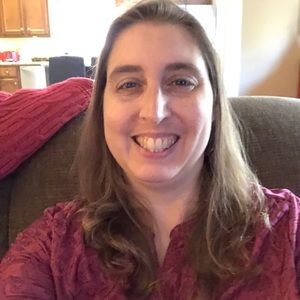 Meet your Posher, Lisa